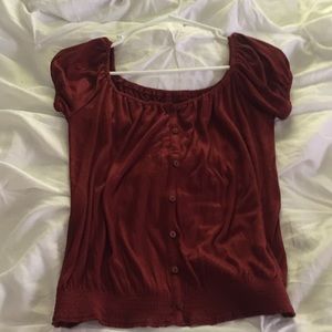 Aeropostale maroon top